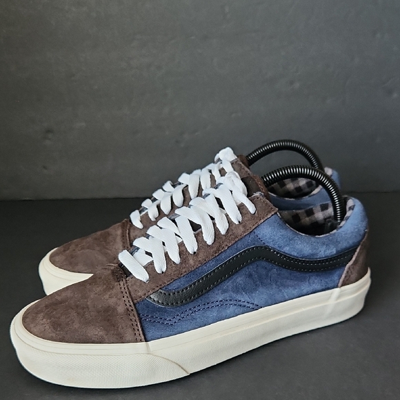 Helly Hansen Shoes - Vans Old Skool Pig Suede Navy Browm Womens 9 Mens 7.5 Unisex